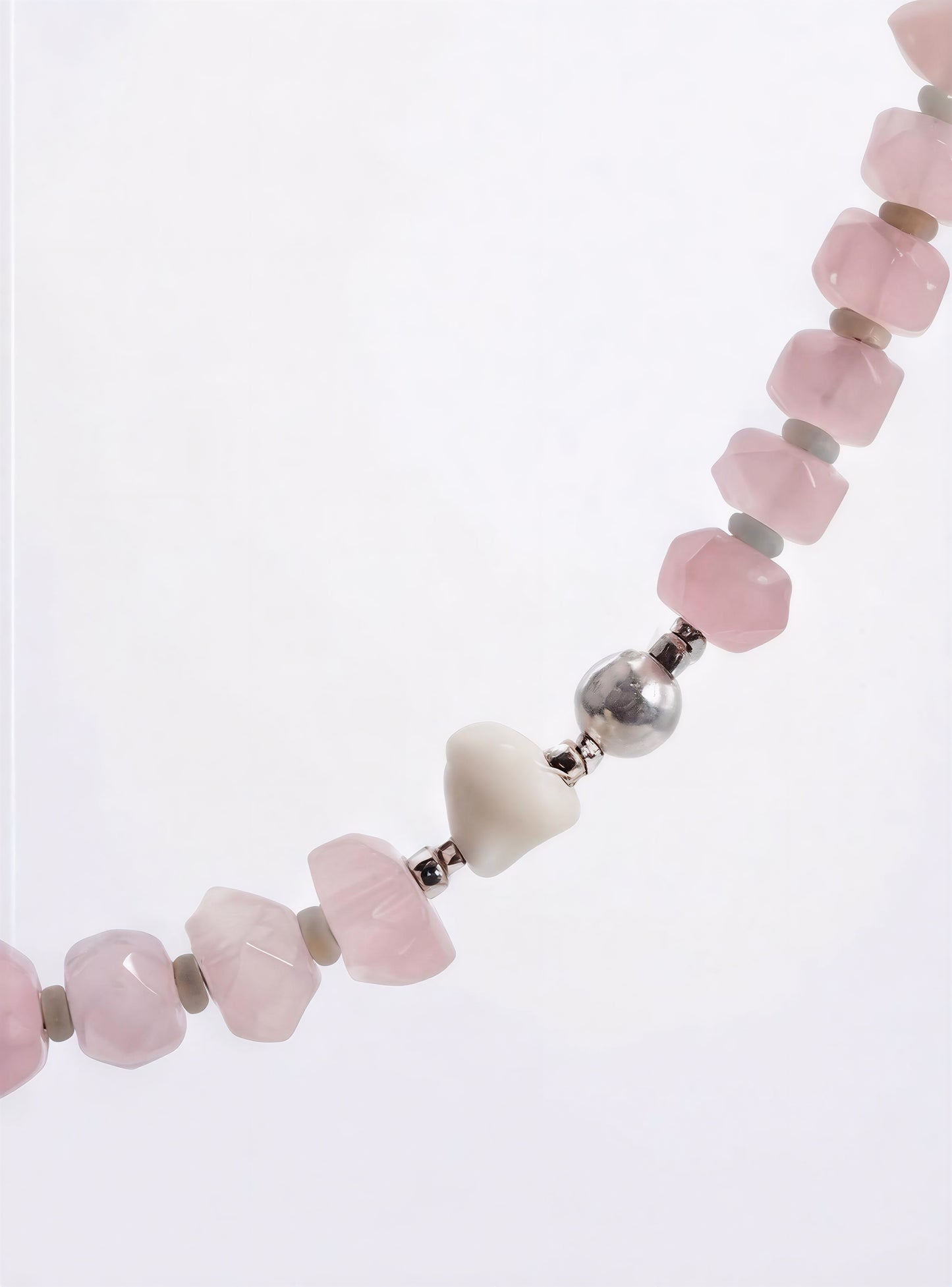Rose Quartz Blend · Blush — Hands-Free Chain