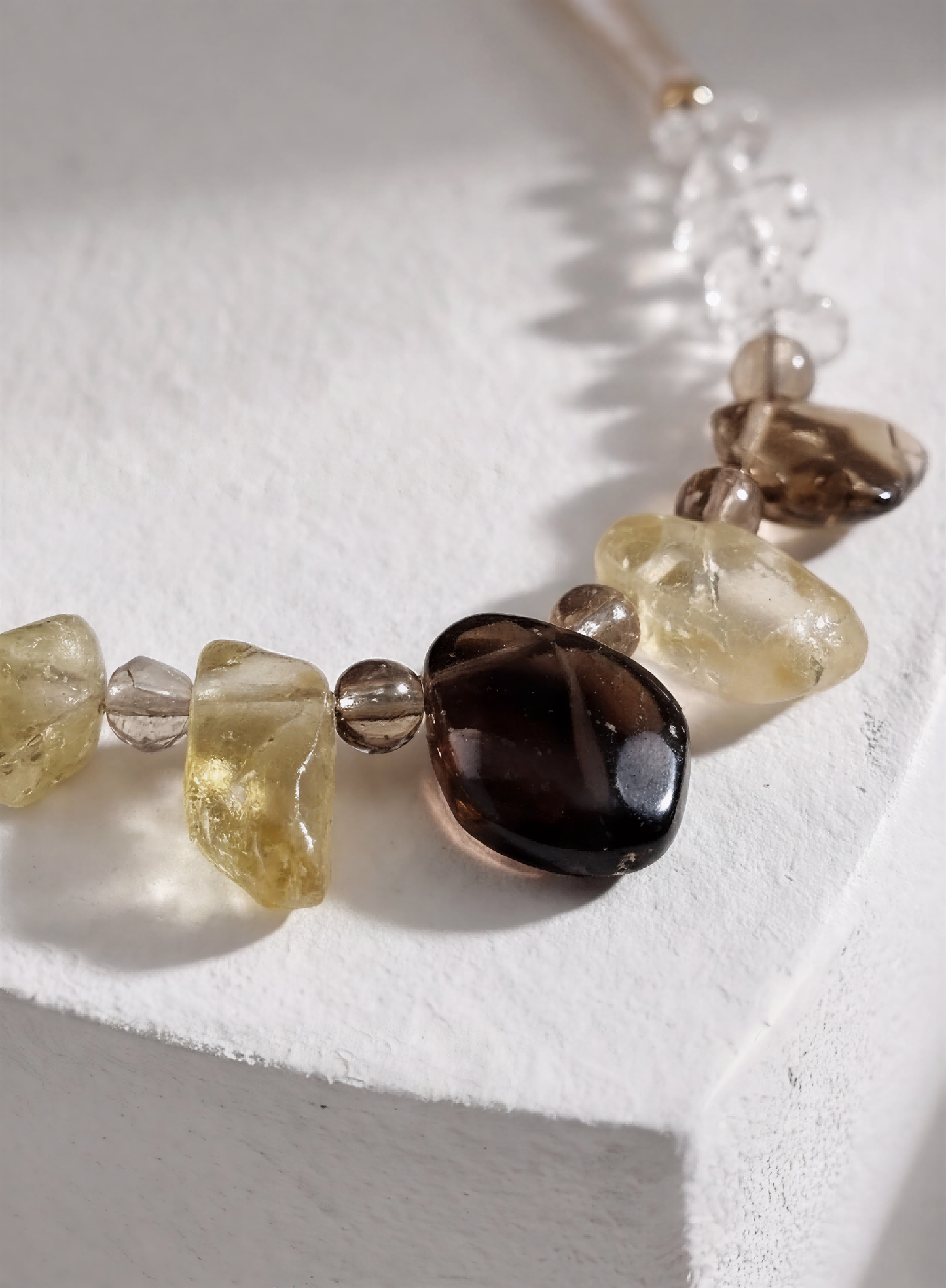 Deep Jasper · Mocha — Hands-Free Chain