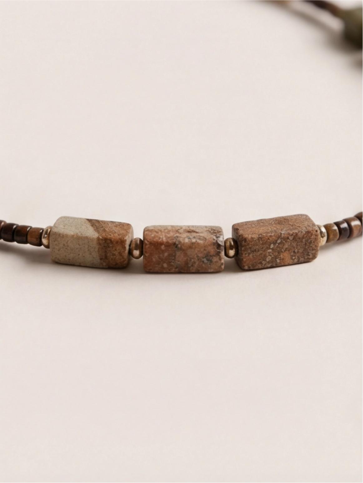 Jasper · Taupe — Hands-Free Chain