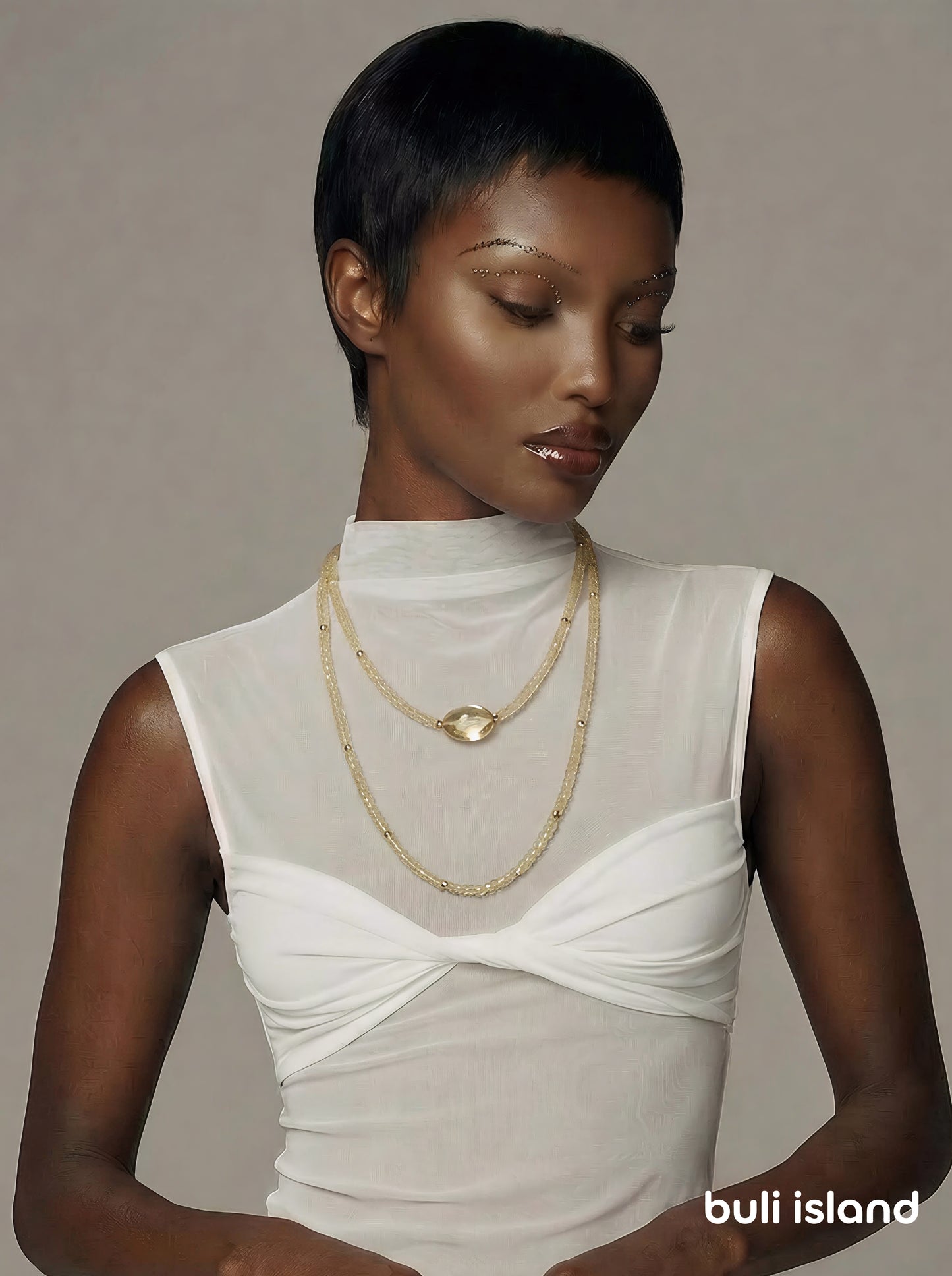 Pale Citrine · Light Gold — Hands-Free Chain