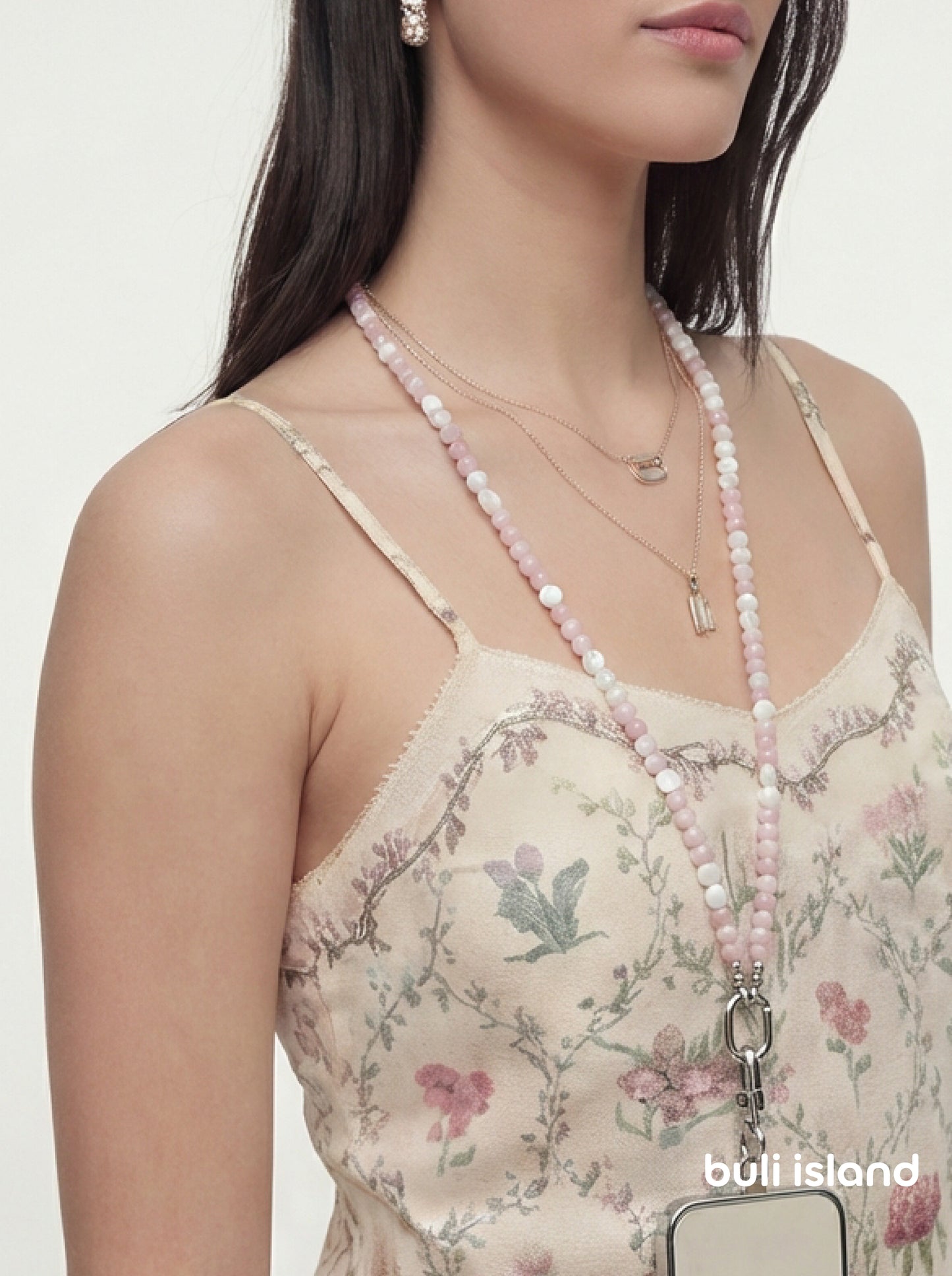 Rose Quartz · Dusty Rose — Hands-Free Chain