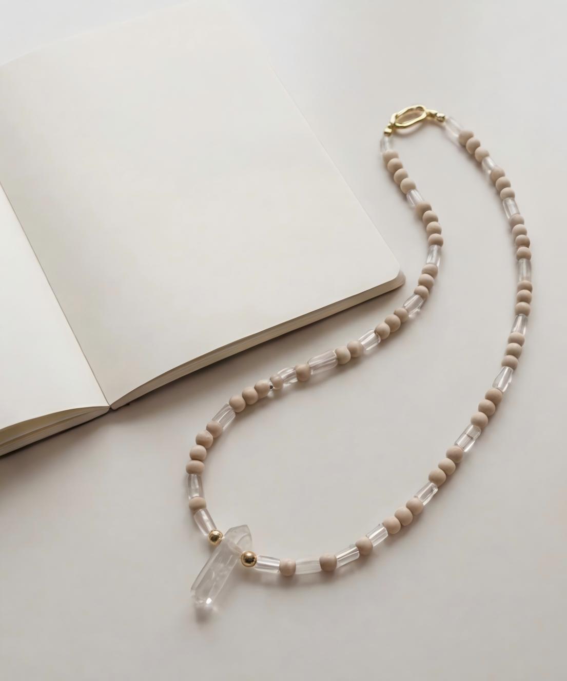 Clear Quartz · Crystal — Hands-Free Chain