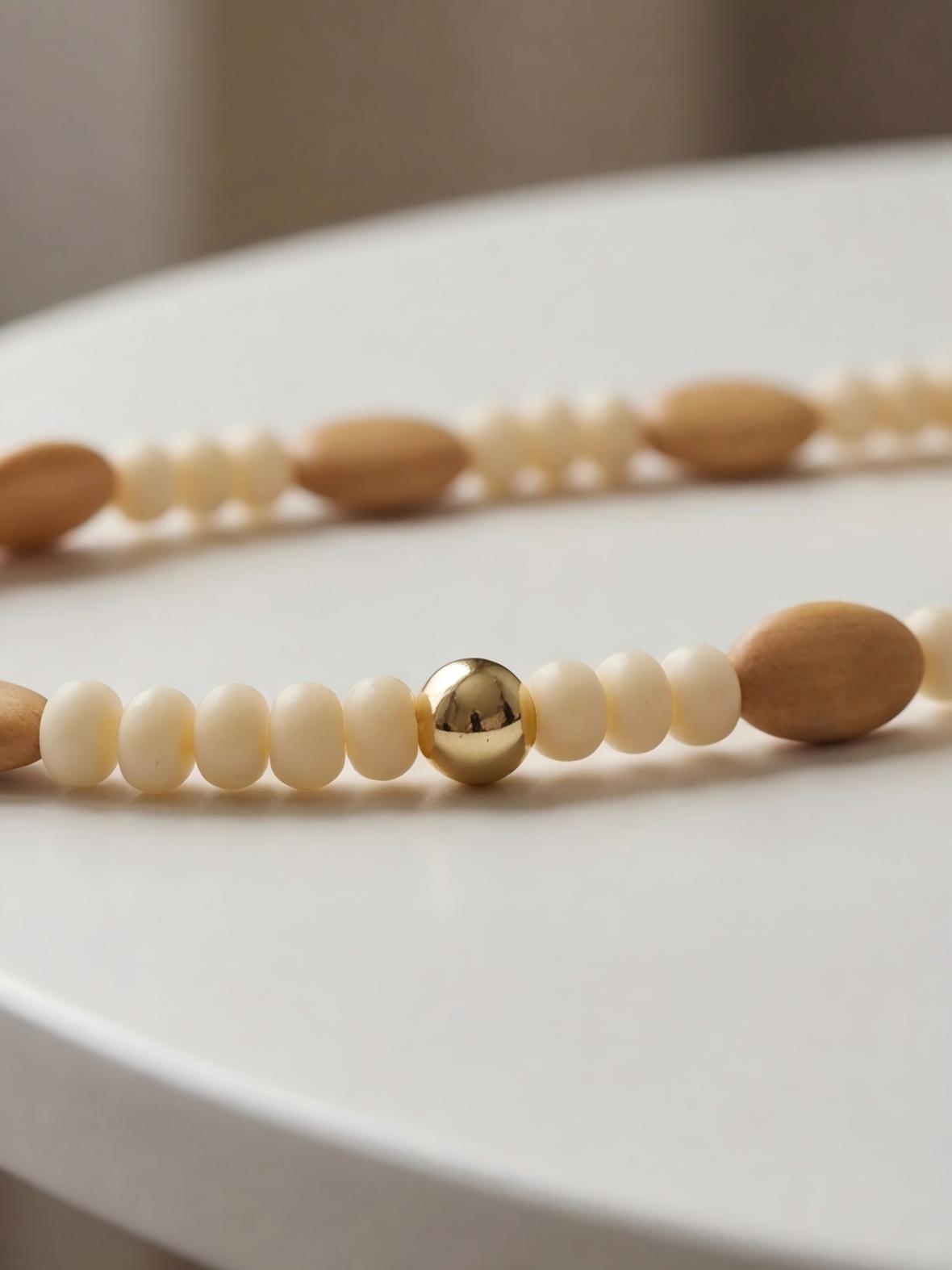 Citrine · Sunlit Yellow — Hands-Free Chain