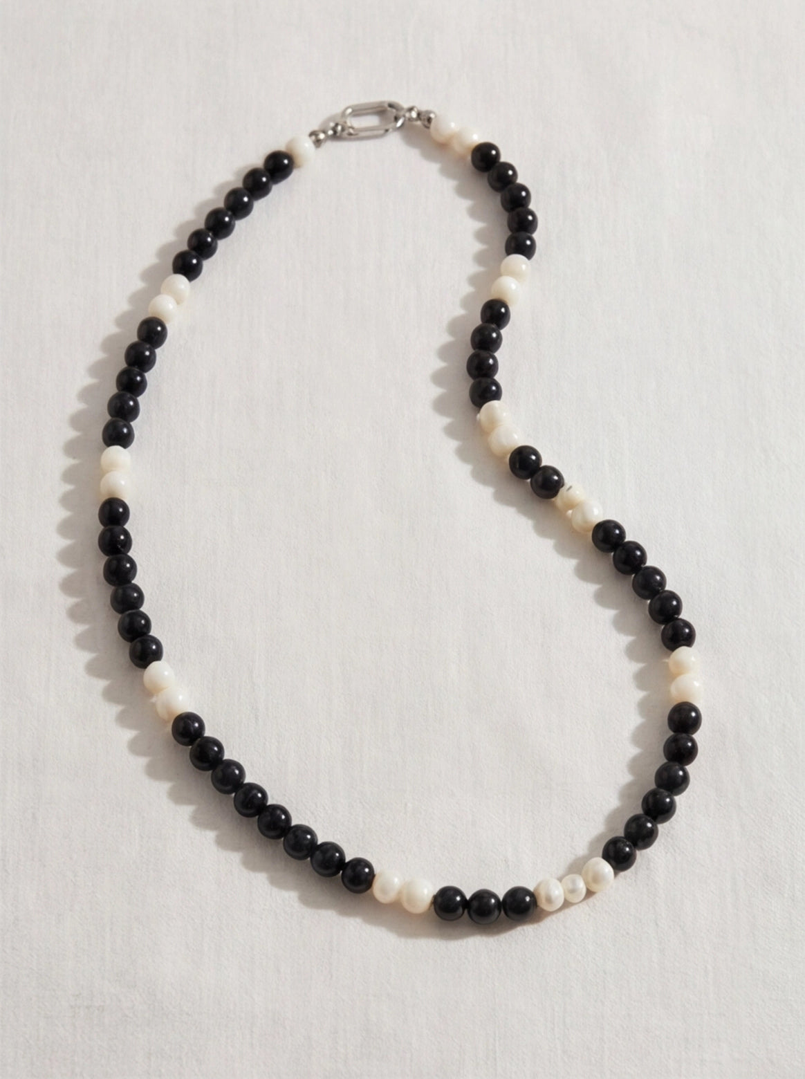 Obsidian · Black — Hands-Free Chain