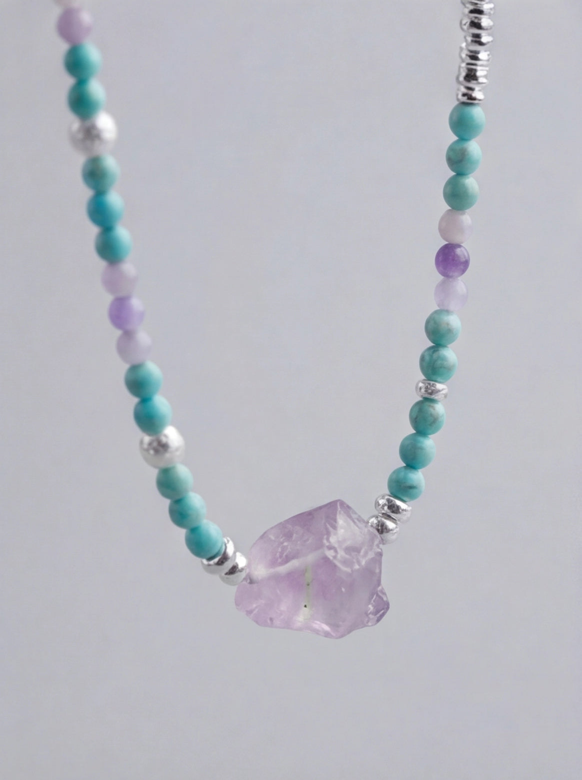 Mist Agate · Soft Grey — Hands-Free Chain